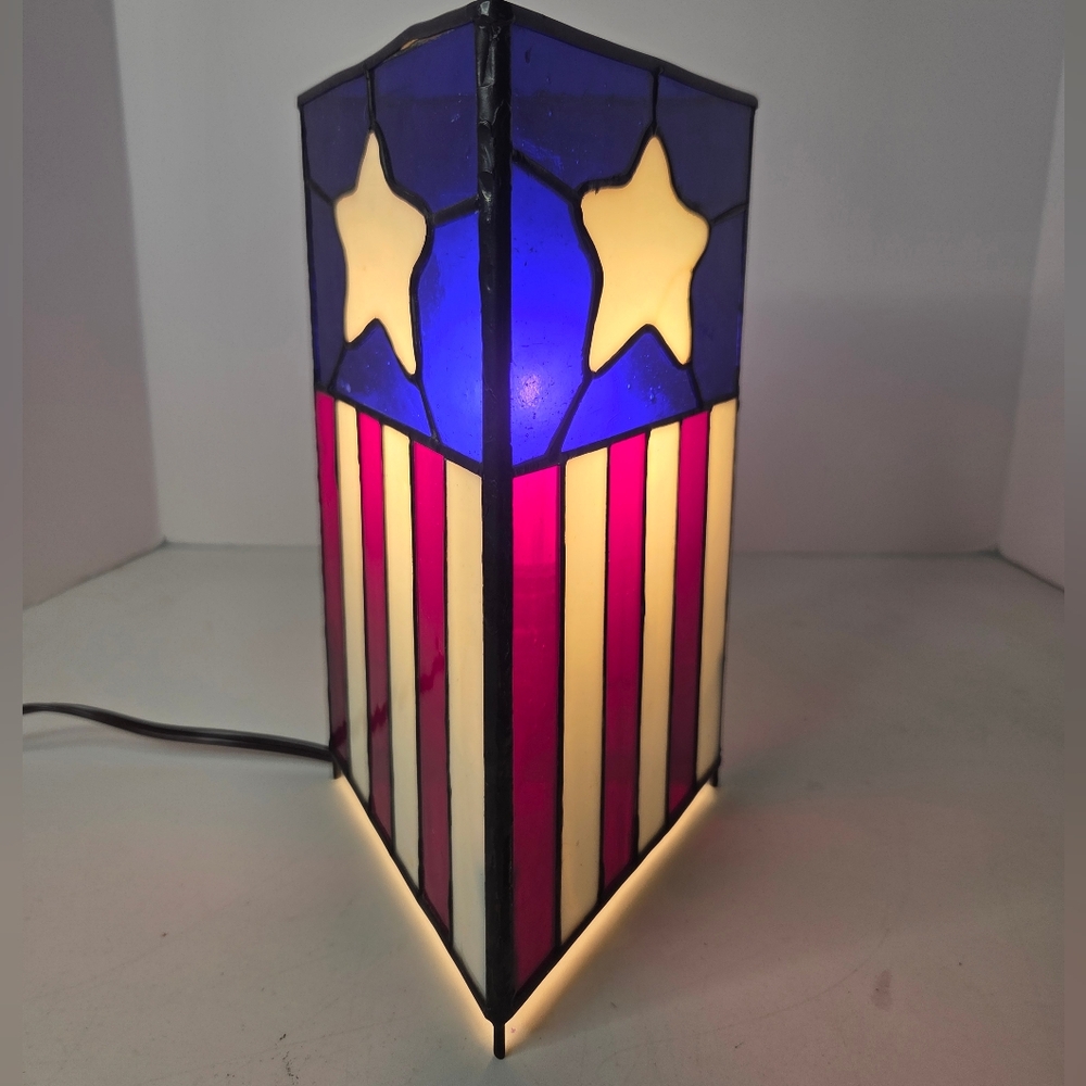 Artist-Made Stained Glass Decorative American Flag Light - Picture 2 of 3